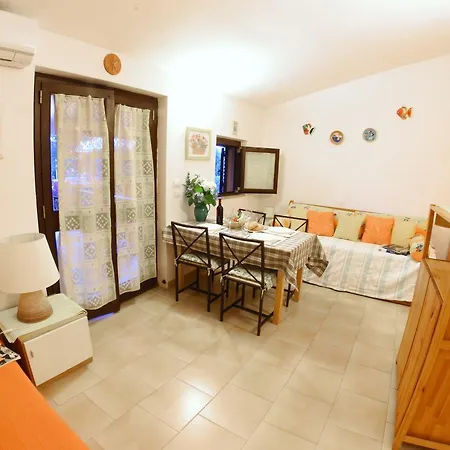 Apartment Villetta Enrichetta Palau